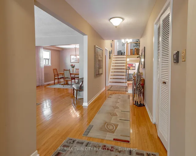 Additional image 36 of 20 Manorcrest St