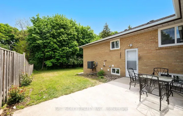 Additional image 48 of 31 Bulbourne Rd