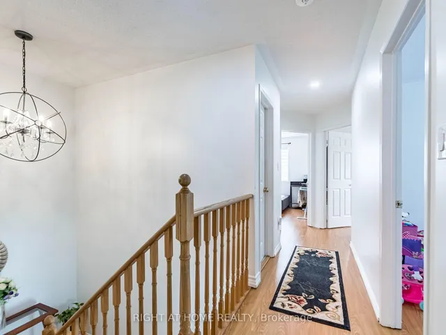 Additional image 19 of 2 Flurry Circ