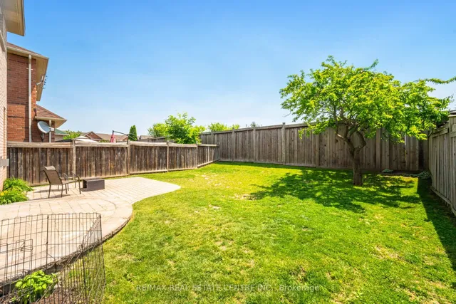 Additional image 38 of 221 Ellis Cres