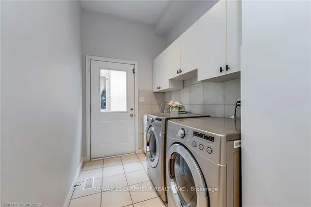 Additional image 23 of 39 Thoroughbred Blvd