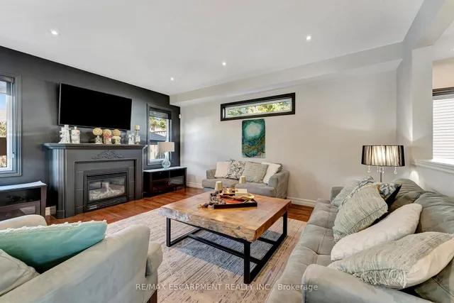 Additional image 18 of 130 Napoli Dr