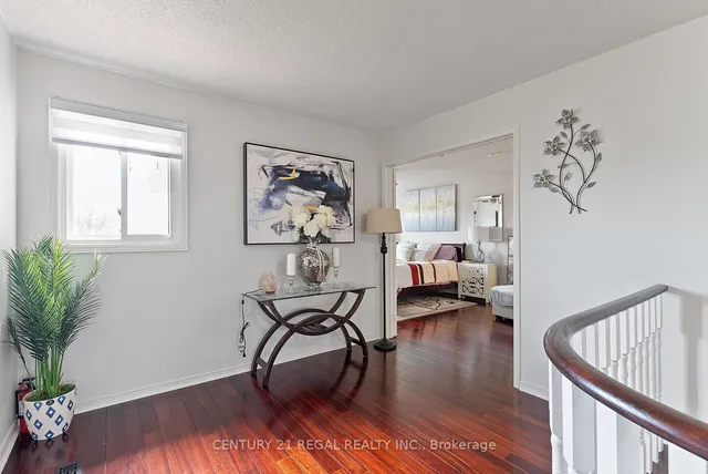 Additional image 31 of 97 Hinchley Wood Grve