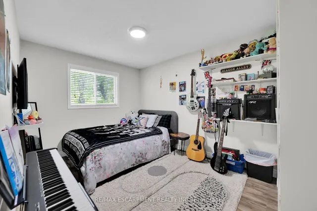 Additional image 31 of 134 Terni Blvd Unit 14