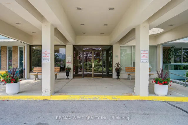 Additional image 5 of 44 Longbourne Dr Unit 606