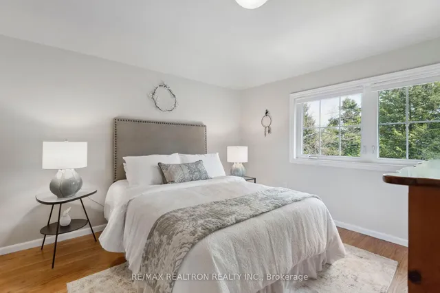 Additional image 23 of 19 Cathedral Bluffs Dr