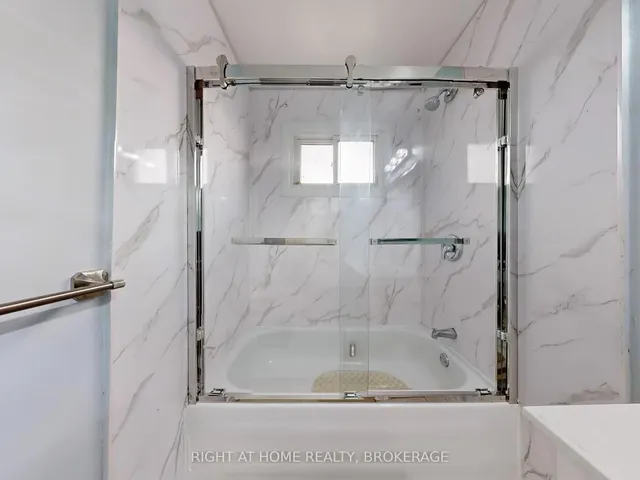 Additional image 28 of 3339 Victory Cres