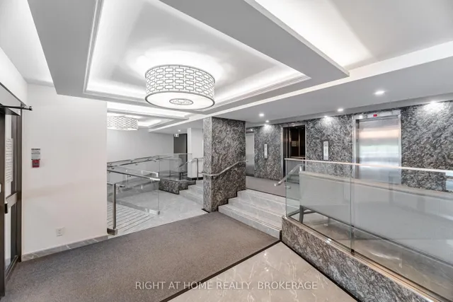 Additional image 3 of 714 The West Mall Unit 811