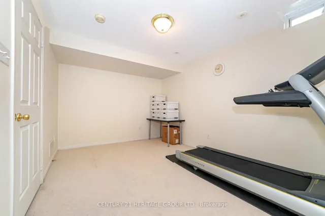 Additional image 8 of 2780 Eglinton Ave Unit 3