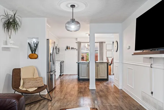 Additional image 18 of 23 Sinena Ave