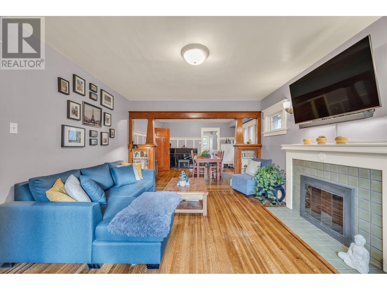 1217 E 12TH AVENUE|Vancouver, British Columbia V5T2J8