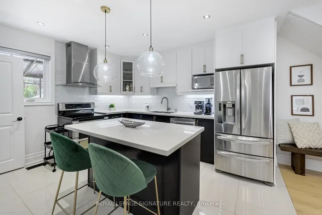 Additional image 16 of 15 Glebeholme Blvd