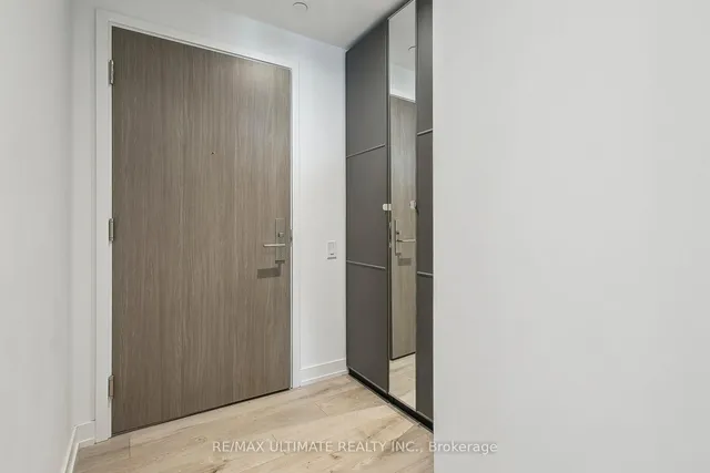 Additional image 8 of 161 Roehampton Ave Unit 601