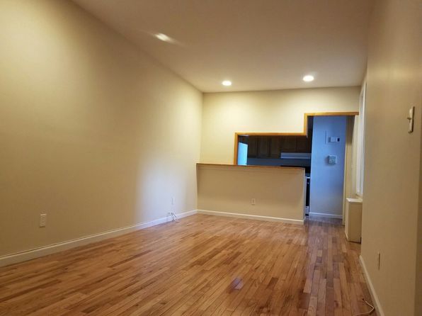 2681 Heath Ave, Bronx, NY 10463