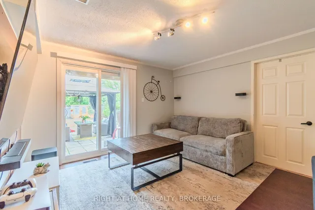 Additional image 27 of 2515 Gill Cres