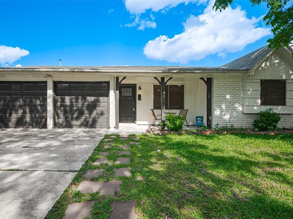 515 Cappamore St, Houston, TX 77013