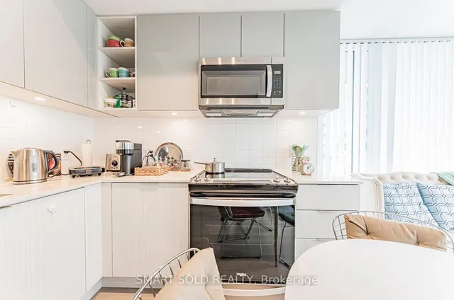 Additional image 20 of 25 Holly St Unit 2003