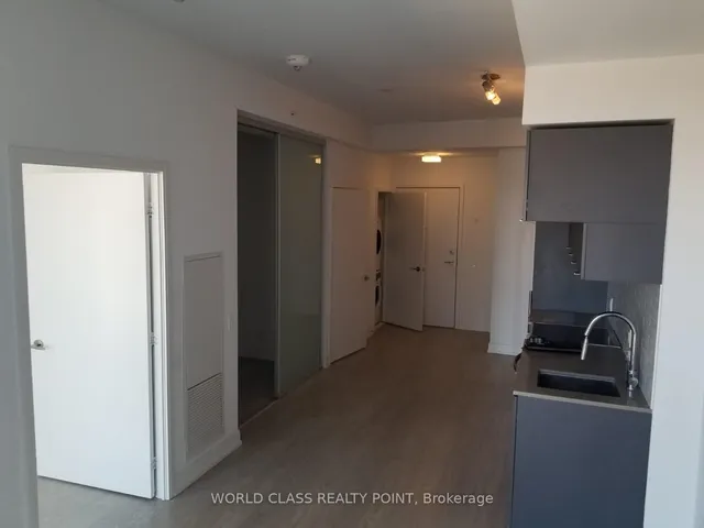 Additional image 11 of 181 Dundas St Unit 4702