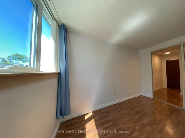 Additional image 23 of 1055 Bay St Unit 305