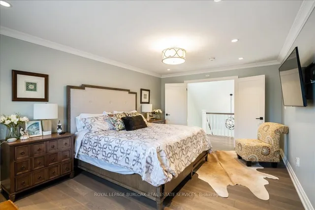 Additional image 17 of 573 Woodland Ave