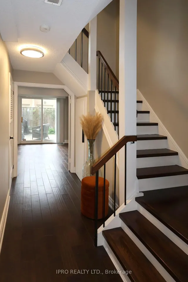 Additional image 5 of 30 Clematis Rd