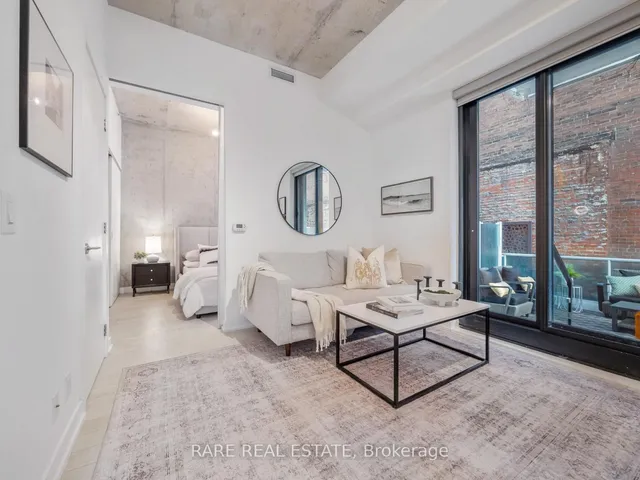 Additional image 9 of 11 Charlotte St Unit 206