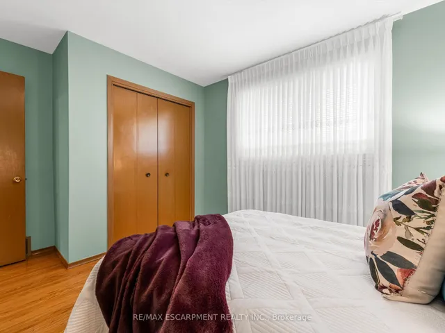 Additional image 19 of 31 Kilbourn Ave