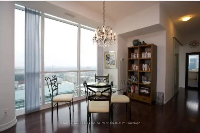 Additional image 20 of 770 Bay St Unit Ph208