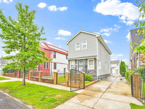 18716 Williamson Ave, Jamaica, NY 11413