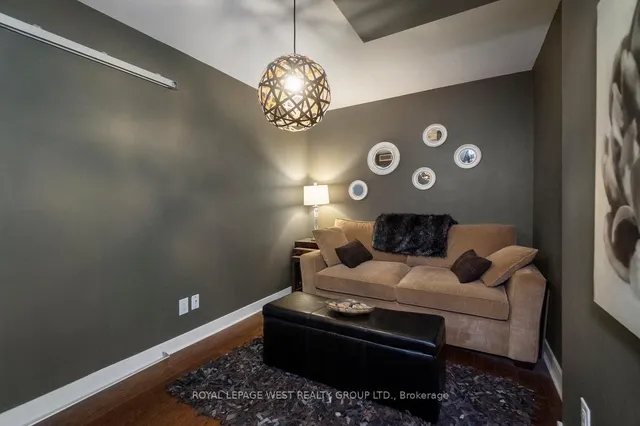 Additional image 27 of 320 Richmond St Unit 201