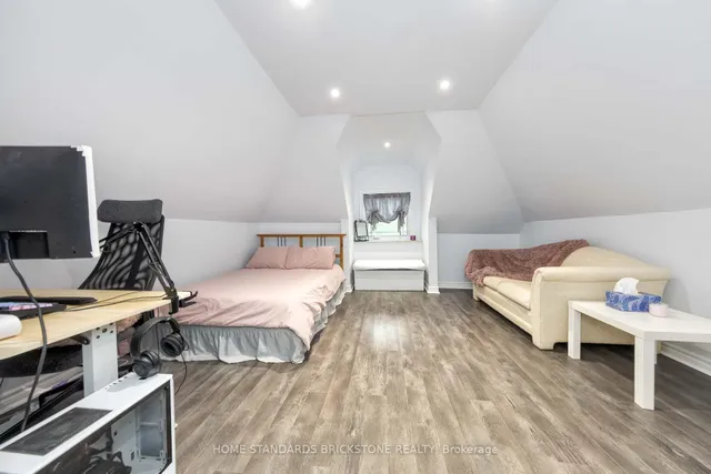 Additional image 16 of 140 Walter Ave