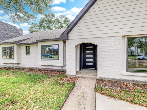 3007 Riata Ln, Houston, TX 77043