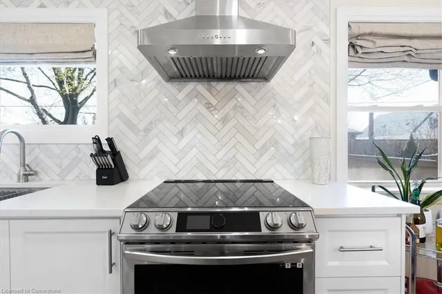 Additional image 9 of 20 Camille Crt