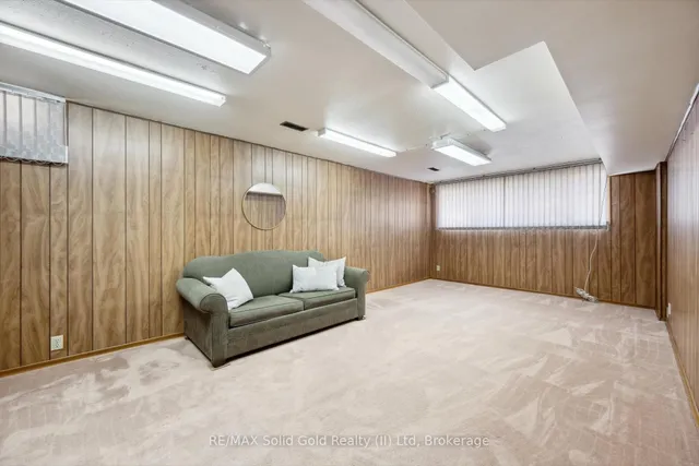 Additional image 24 of 246 Thaler Ave