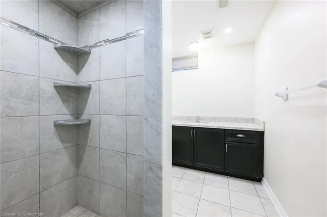 Additional image 44 of 216 Eleanor Ave