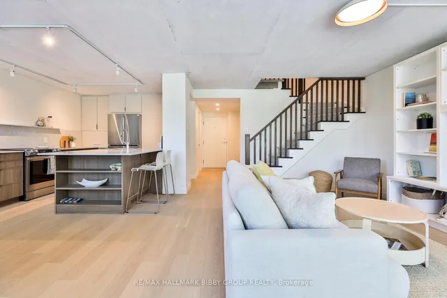 Additional image 10 of 954 King St Unit 330