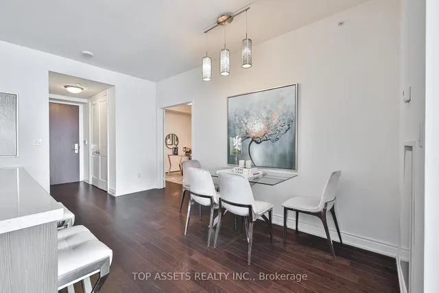 Additional image 27 of 388 Yonge St Unit 6609