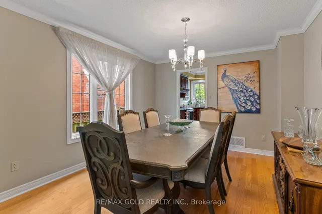 Additional image 21 of 58 Hall Cres