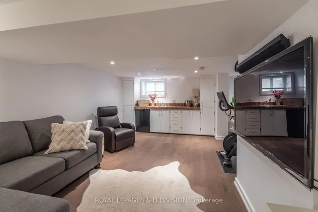 Additional image 17 of 227 Westwood Ave