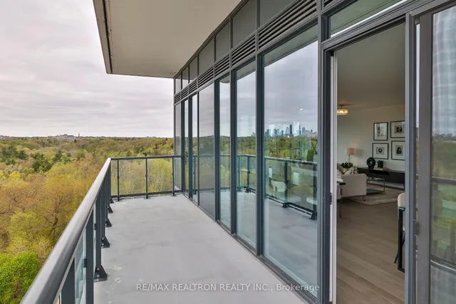 Additional image 31 of 10 Inn On The Park Dr Unit 710