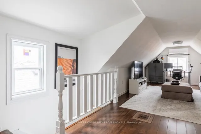 Additional image 40 of 208 Balmoral Ave