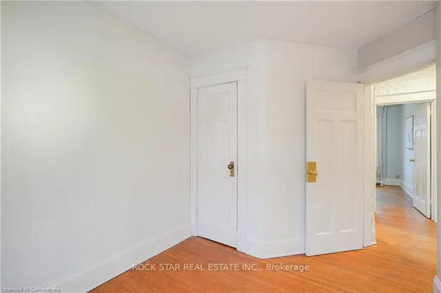 Additional image 24 of 115 Balsam Ave