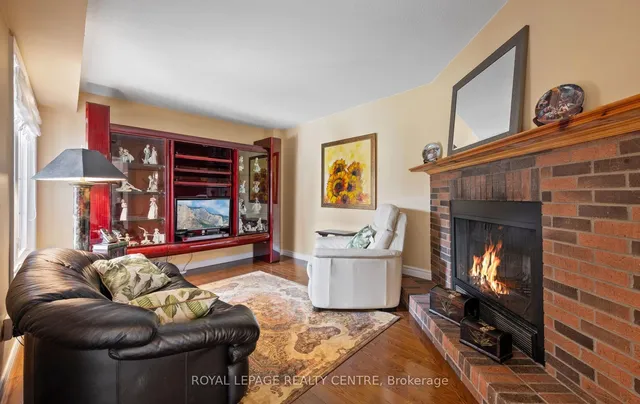 Additional image 5 of 4383 Mayflower Dr