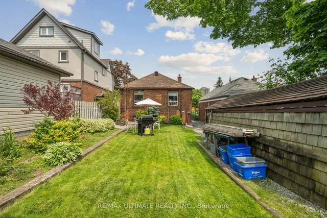 Primary image of 22 Stephen Dr