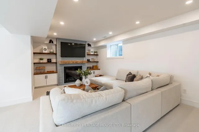 Additional image 35 of 66 Eden Oak Tr