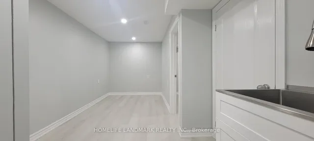 Additional image 10 of 32 Sentinel Rd Unit 8