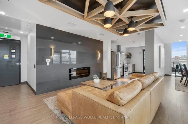 Additional image 25 of 60 Charles St Unit 2405