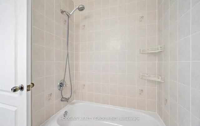 Additional image 40 of 1705 Samuelson Circ