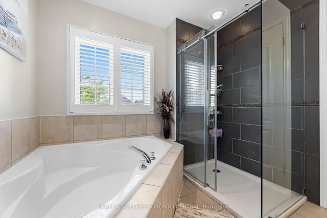 Additional image 32 of 1510 Samuelson Circ