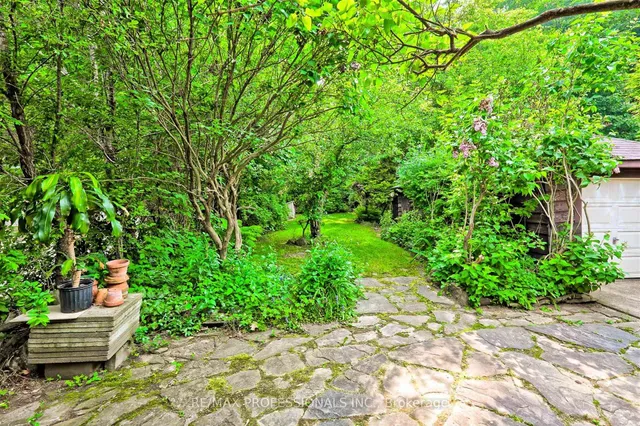 Additional image 35 of 262 South Kingsway